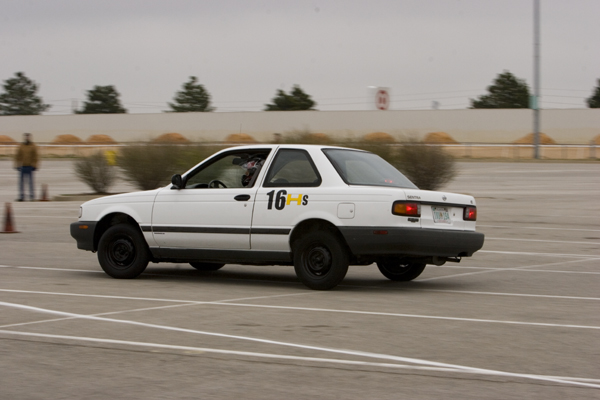 16_hs_sentra_white (12)_proof
