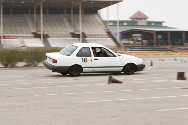 16_hs_sentra_white (5)_proof