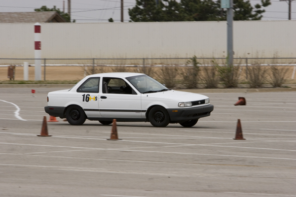 16_hs_sentra_white_proof