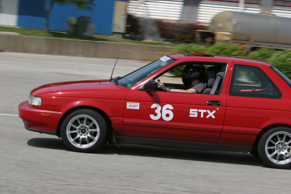 36_STX_SE-R_Red (8)_proof